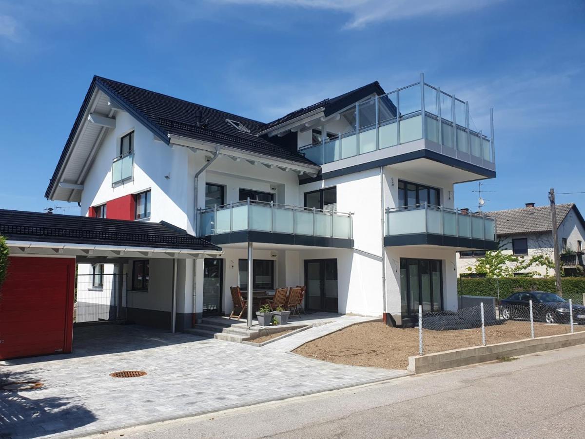 Top-Moderne Und Geraeumige Ferienwohnung Assling エクステリア 写真